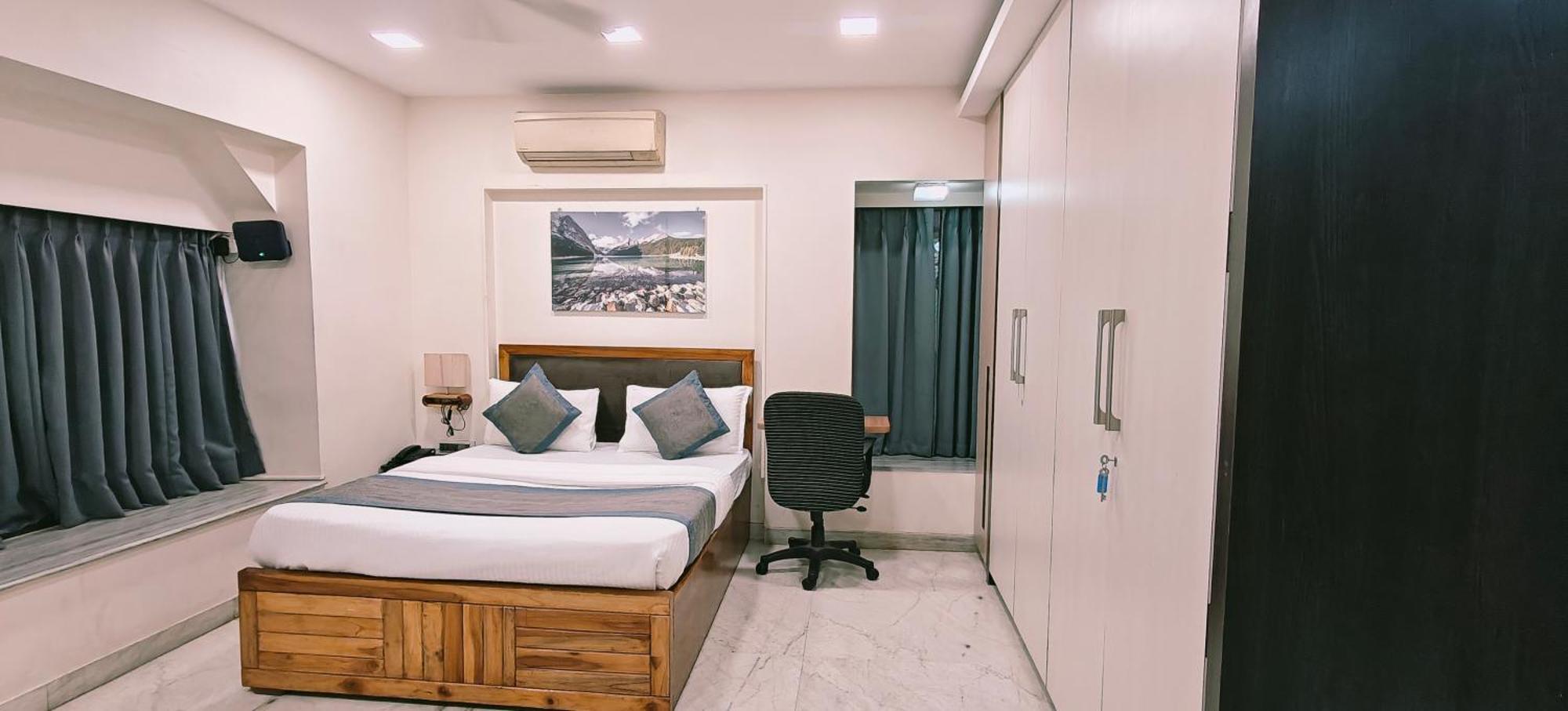 Tim Service Apartment Goregaon East Near Nesco - Mumbai — Photos 3